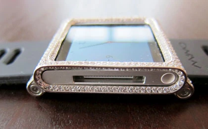 Biến iPod Nano thành đồng hồ 18.000 USD ảnh 5