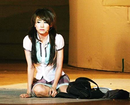 Tình yêu buồn và lãng mạn trong kịch "Xin lỗi, em chỉ là..." ảnh 1