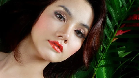 Người đẹp Trang Nhung "đốt nóng" vườn nhiệt đới ảnh 3