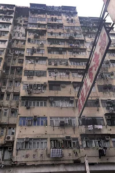 Thảm kịch sống trong "chuồng chó" ở Hong Kong ảnh 9 Thảm kịch sống trong "chuồng chó" ở Hong Kong ảnh 9