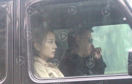 Đạo diễn của “Cẩm Y Vệ” xác nhận Triệu Vy mang bầu ảnh 2