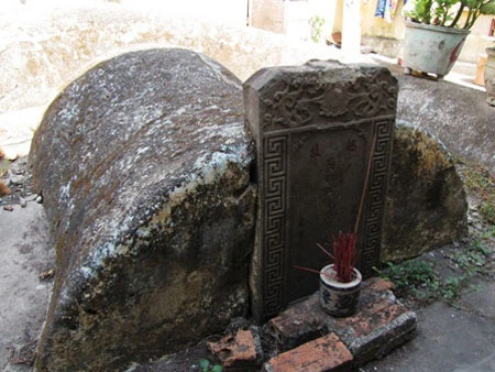 Phát hiện 2 ngôi mộ cổ độc đáo ở Đà Nẵng ảnh 1