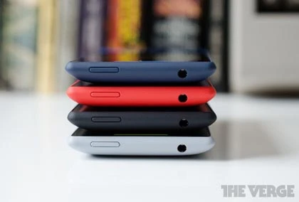Windows Phone 8S: Smartphone HTC tầm trung cho tín đồ thời trang ảnh 12