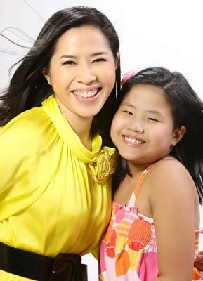 Quỳnh Hoa và con gái cưng. Ảnh: Quang Thái