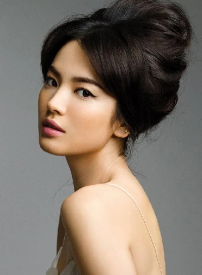 Tìm hiểu thời trang tóc của Song Hye Kyo ảnh 10