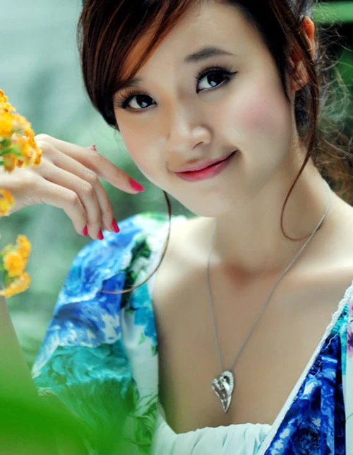 Midu sẽ kết hợp với Diễm My, Thảo Nhi ảnh 1