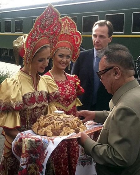 Ảnh nhà lãnh đạo Triều Tiên thăm Nga ảnh 9