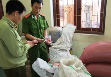 Cà phê rởm trộn từ bột đậu nành và phụ gia ảnh 1