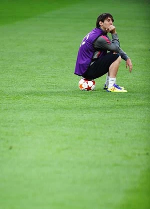 Chùm ảnh Man Utd và Barcelona tập luyện trước giờ G ảnh 13