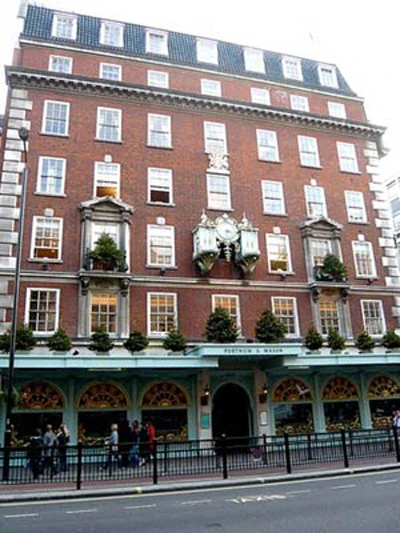 Nước Anh đang bị bán dần... ảnh 3