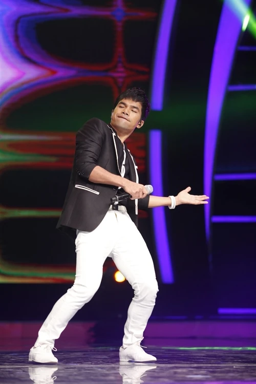 Vietnam Idol 2012: Ya Suy và Hương Giang lấy lại phong độ ảnh 1