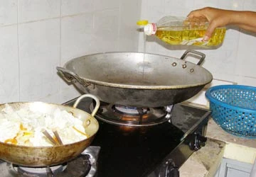 Bốn muỗng dầu để khỏe mạnh mỗi ngày ảnh 1