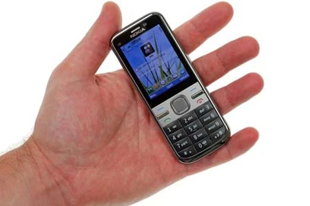 C5, smartphone giá 3,5 triệu của Nokia ảnh 2