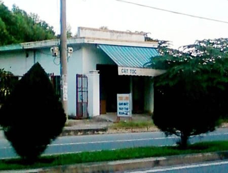 Mại dâm “bình dân”: Đi massage phải... chạy ảnh 1