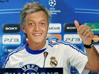 Hình ảnh độc về các sao bóng đá thay đổi kiểu tóc ảnh 1