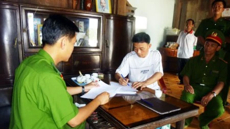 Truy tố 4 đối tượng lừa đảo cầm đầu MB24 ảnh 2