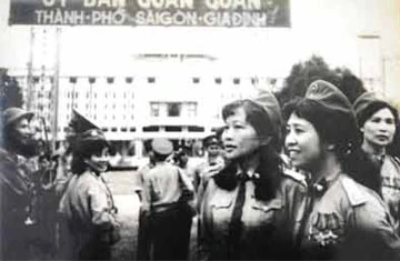 Hùng ca đời đời vang vọng- Bài 1: Chiến trường vẫy gọi ảnh 1