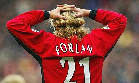 7 hợp đồng tệ nhất trong kỷ nguyên 25 năm của Sir Alex ảnh 2