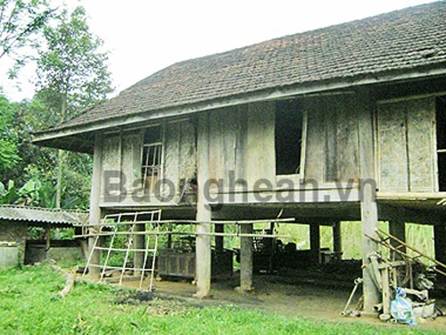 Cha giết con trong cơn say rượu ảnh 1