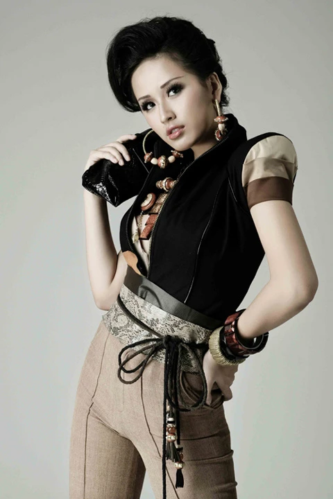 Mai Phương Thúy: 'Ai nói hoa hậu là học dốt' ảnh 4