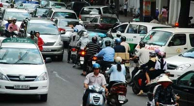 Từ xe đò, đến taxi... tại TP.HCM đang "rục rịch" giảm giá cước. Ảnh: Trần Duy