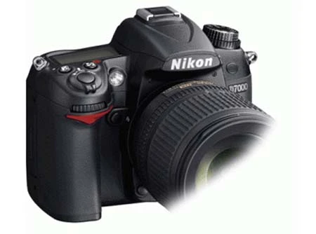 Nikon D7000 lộ diện cùng hai ống kính mới ảnh 3