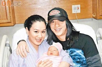 Người đẹp gợi cảm Chung Lệ Đề bị chồng phản bội ảnh 4