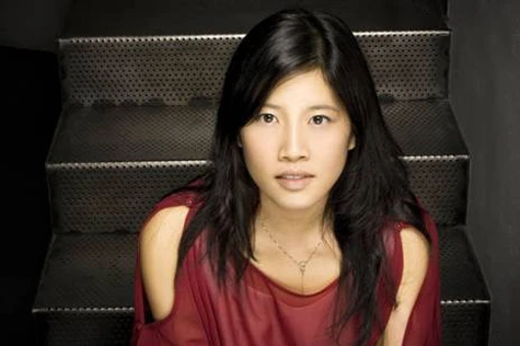 Ca sĩ "Bonjour Việt Nam" Phạm Quỳnh Anh về thăm quê hương ảnh 1