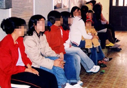 Đường dây đẻ thuê và những chuyện khó tin ảnh 2