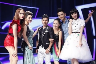Vietnam Idol 2012: Ya Suy và Hương Giang lấy lại phong độ ảnh 8