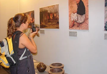 Học lịch sử ở các bảo tàng ảnh 1