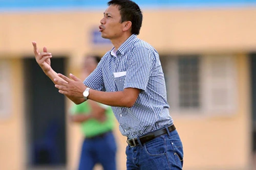 CLB Hà Nội sa thải HLV Triệu Quang Hà ảnh 1