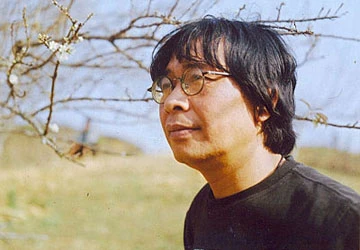 Nhà thơ Trần Hòa Bình: "Có một người theo trăng gió đi xa" ảnh 1