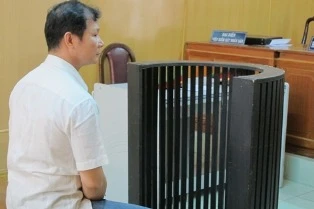 Dùng photoshop chiếm đoạt gần 3,2 tỉ đồng ảnh 1