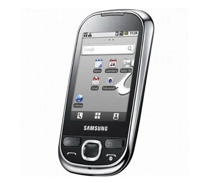 10 mẫu di động Android tầm trung "đắt khách" ảnh 1
