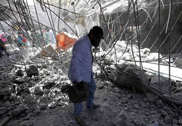 Báo chí Italy nghi ông Gaddafi có thể đã qua đời ảnh 2