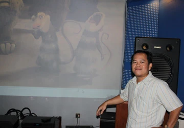 Rạp chiếu phim 3D tại gia số một Sài Gòn ảnh 2