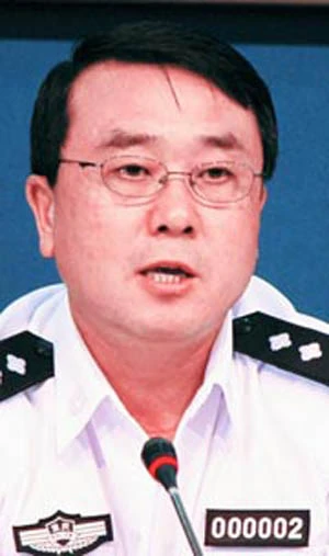 Đối đầu với mafia, vượt qua mọi mưu sát ảnh 1