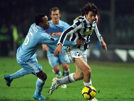 Thắng nhẹ nhàng, Juve và Milan sánh bước vào Tứ kết ảnh 1