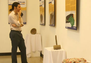 Hiện vật kể chuyện bạo hành ảnh 1