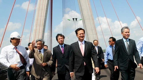 Cắt băng khánh thành cầu Cần Thơ ảnh 8 Cắt băng khánh thành cầu Cần Thơ ảnh 8