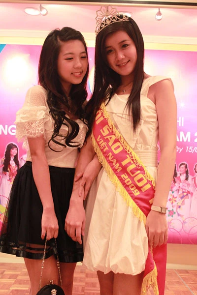 Miss Teen Xuân Mai hội ngộ bạn cũ ảnh 3
