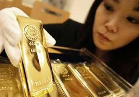 SPDR Gold Trust lại bán ra gần 1 tấn vàng ảnh 1