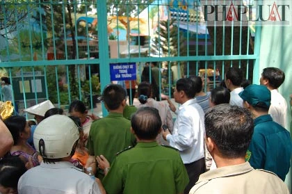 Chùm ảnh: Hiện trường vụ bắt cóc học sinh trường mầm non ảnh 2