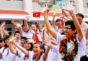 Thầy trò đón năm học mới trong ngôi trường mới ảnh 1 Thầy trò đón năm học mới trong ngôi trường mới ảnh 1