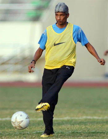 Rajagopal, hình mẫu HLV nội ở Đông Nam Á ảnh 3