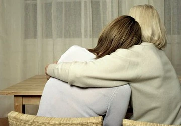 Con dại, cái mang ảnh 1