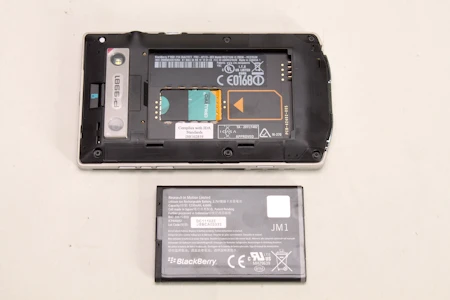 Trên tay BlackBerry Porsche Design P’9981 chính hãng ảnh 13