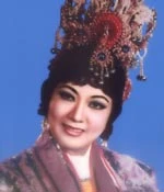 (ảnh do nghệ sĩ Hà Linh cung cấp)