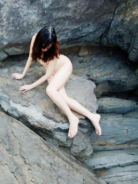 Thái Phiên: "Phải làm chủ mình để ảnh Nude trong sáng" ảnh 2